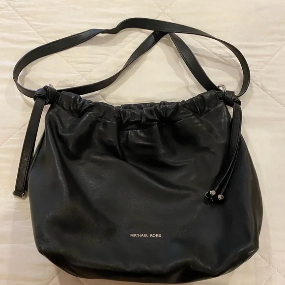 Michael Kors soft leather bag - Picture 1 of 1
